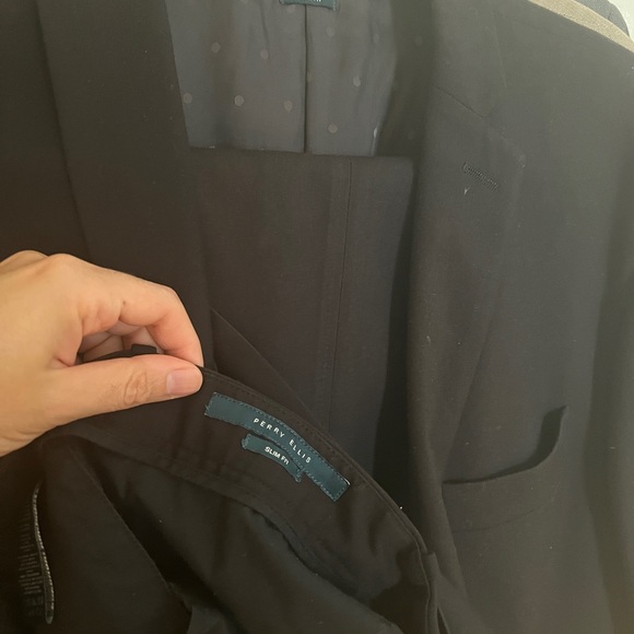 Perry Ellis Black Slim Fit Suite size 38R / pants 33x32 - Picture 5 of 6